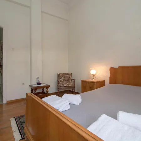 アパート Gortsologou 40. Central, Comfy And Spacious スパルティ