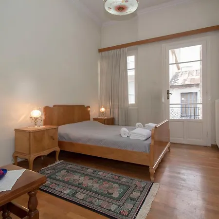 Gortsologou 40. Central, Comfy And Spacious アパート *